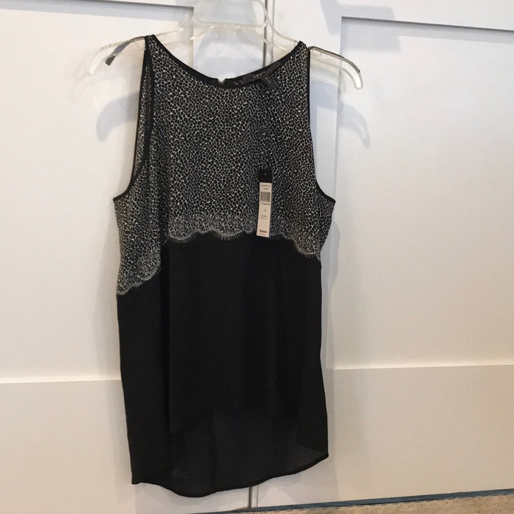 BRAND NEW BCBG “CARALYN” blouse in black w zipper